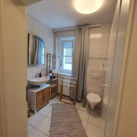 Apartment Geraeumige Zentrumsnah *