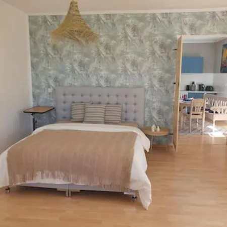 Apartment Geraeumige Zentrumsnah *